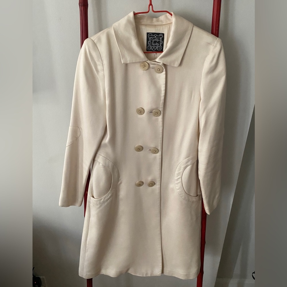 Sale!! Cynthia Rowley silk jacket with vintage feel and stunning details. Size S
